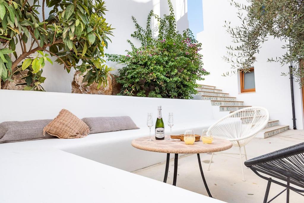 Hostal Aljibe อาร์ชิโดนา ภายนอก รูปภาพ